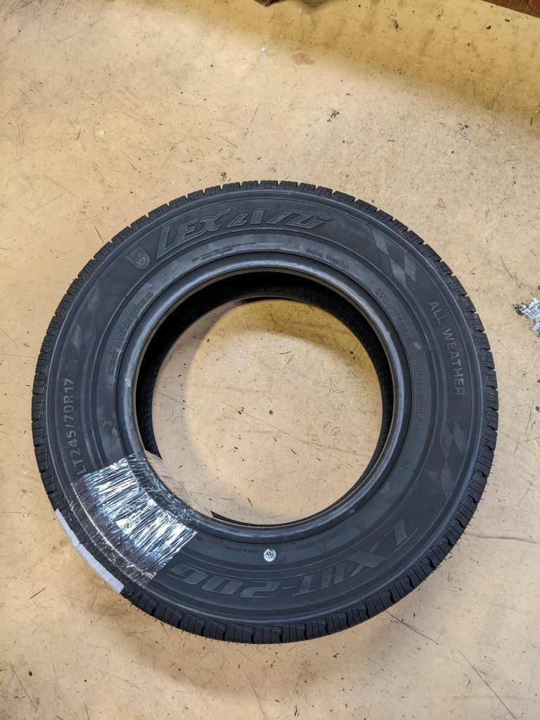 LEXANI LX HT 206 BSW LT 245 70 17 119/116S LRE 10PLY TIRE LXST2061770030 CQ3