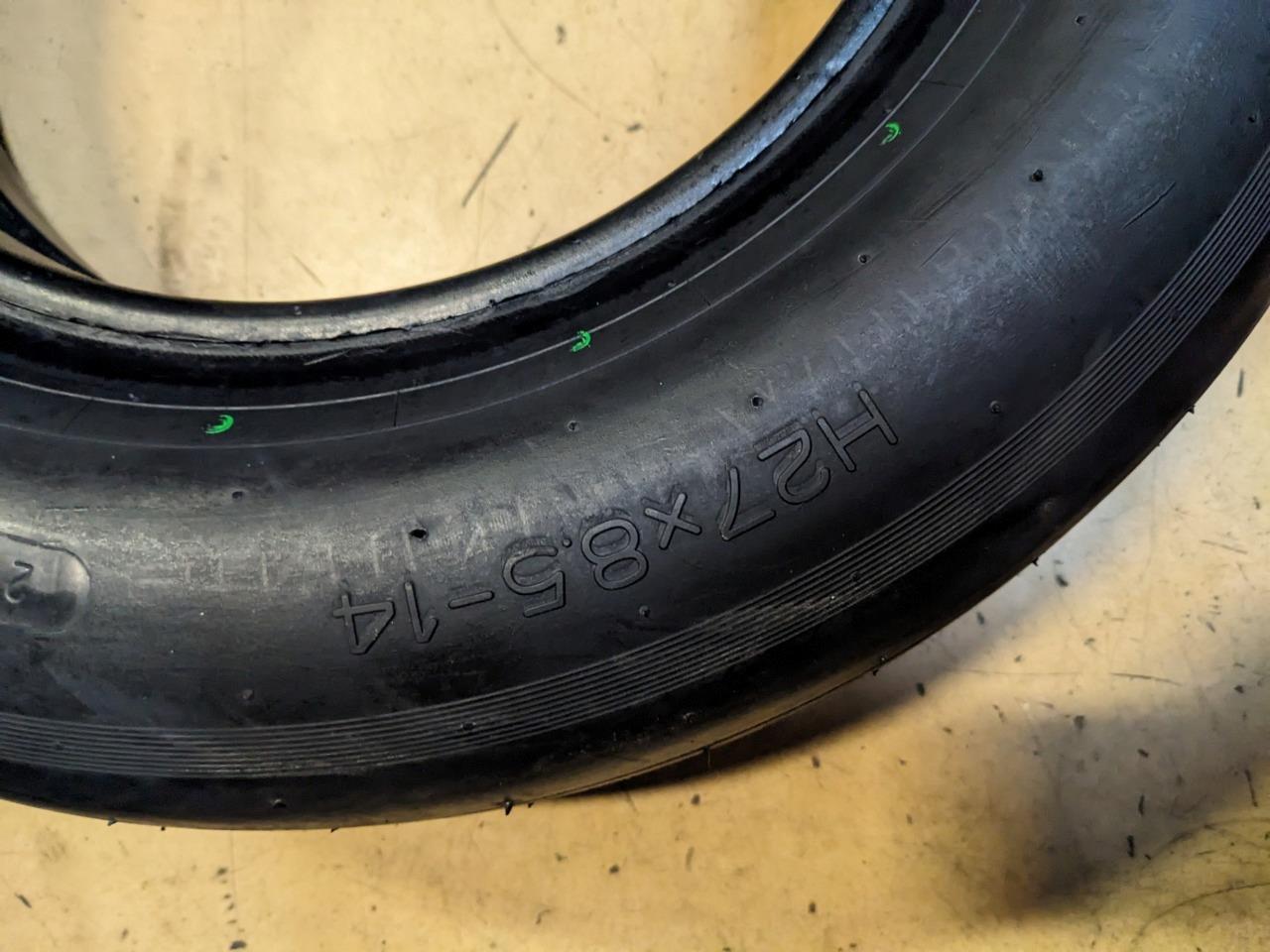 MICHELIN AIR 27 8.5 14 16PLY TIRE 027-697-0 CQ1