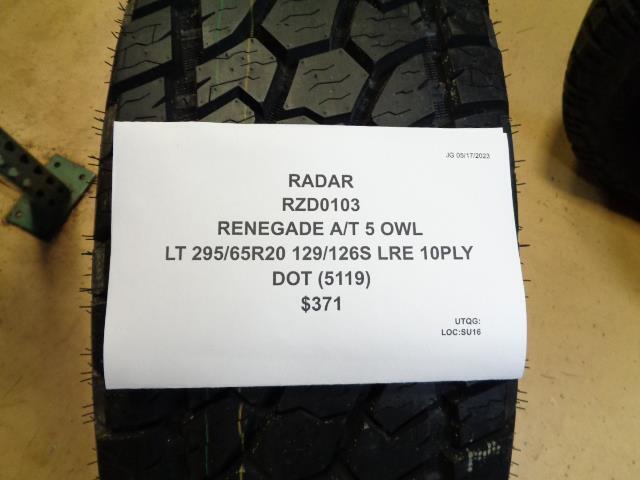 2 RADAR RENEGADE A/T 5 OWL LT 295 65 20 129/126S LRE 10PLY TIRES RZD0103 BQ3