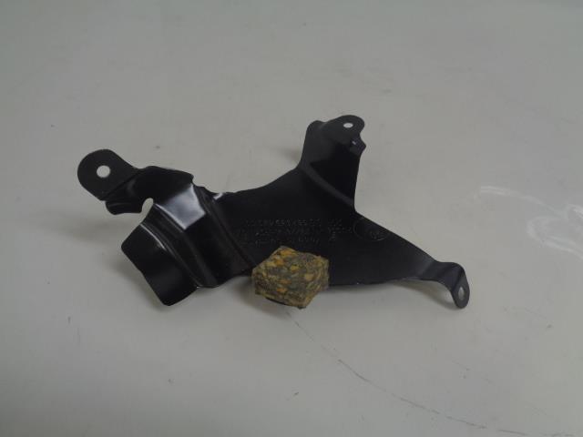 1 USED GENUINE PORSCHE 987.555.680.00 SUN VISOR BRACKET RIGHT REAR CAYMAN R21