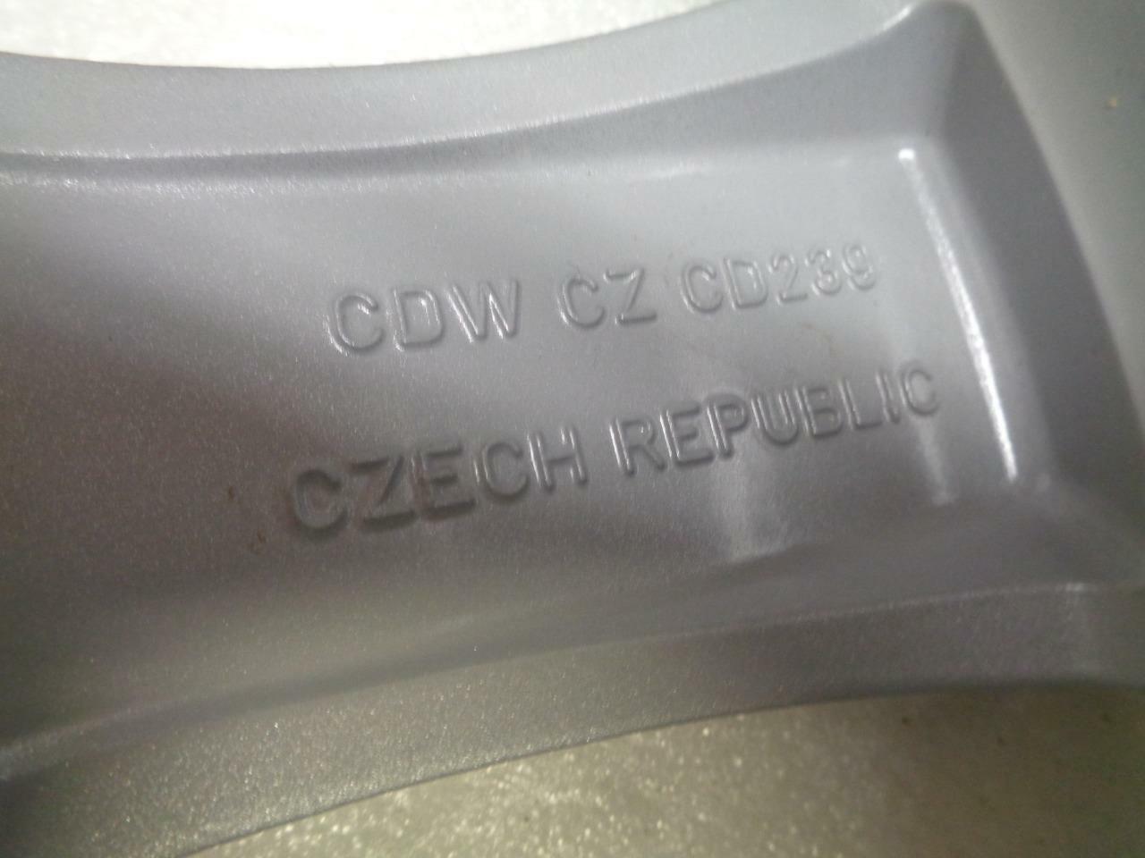 1 NEW OEM BMW 5 SERIES STAR SPOKE 124 WHEEL 18X8 5X120 36-11-6-775-645 WR