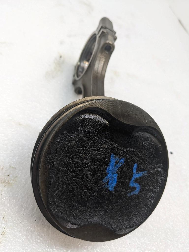 PORSCHE 911/996 CONNECTING PISTON ROD #5 9961031026R USED 996BGL2T2