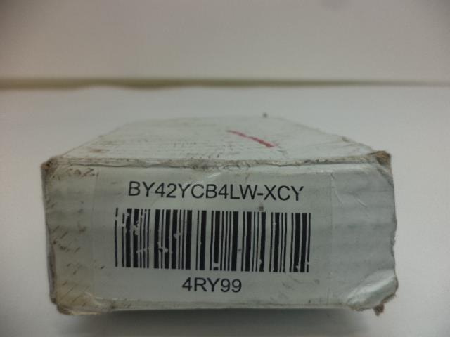 NEW WEKSLER GAUGE LIQUID FILLED 2 1/2 IN 100 PSI BY42YCB4LW-XCY R17