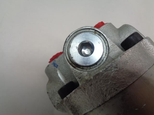 CONCENTRIC ROCKFORD INC ROTARY GEAR PUMP 162269 US6390793B1 J1