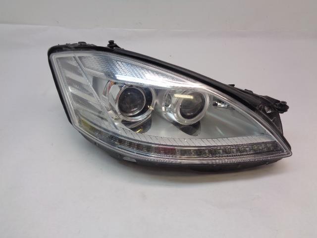 USED MERCEDES-BENZ S550 (W221) RIGHT HEADLIGHT ASSEMBLY GENUINE 221 820 7659 SR