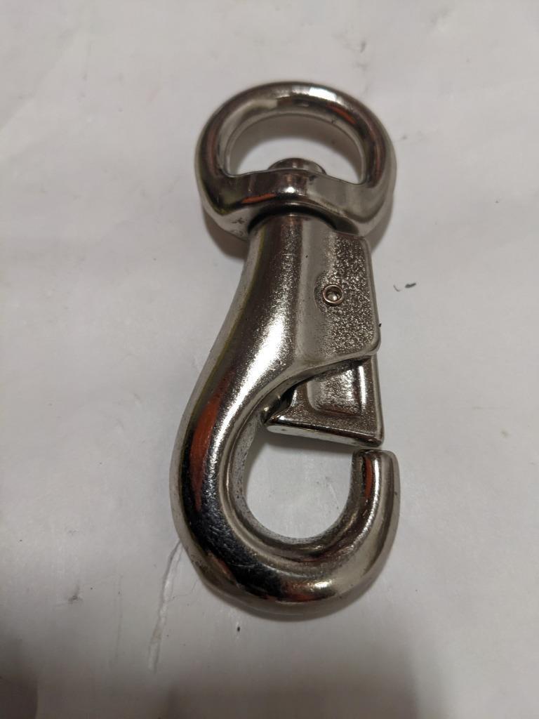 UNBRANDED 49PK HEAVY DUTY NICKEL PLATED METAL SWIVEL BULL SNAPS 5/8" R29