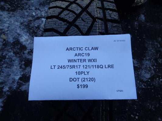 2 ARCTIC CLAW WINTER WXI LT 245 75 17 121/118Q LRE 10PLY SNOW WINTER ARC19 BQ1