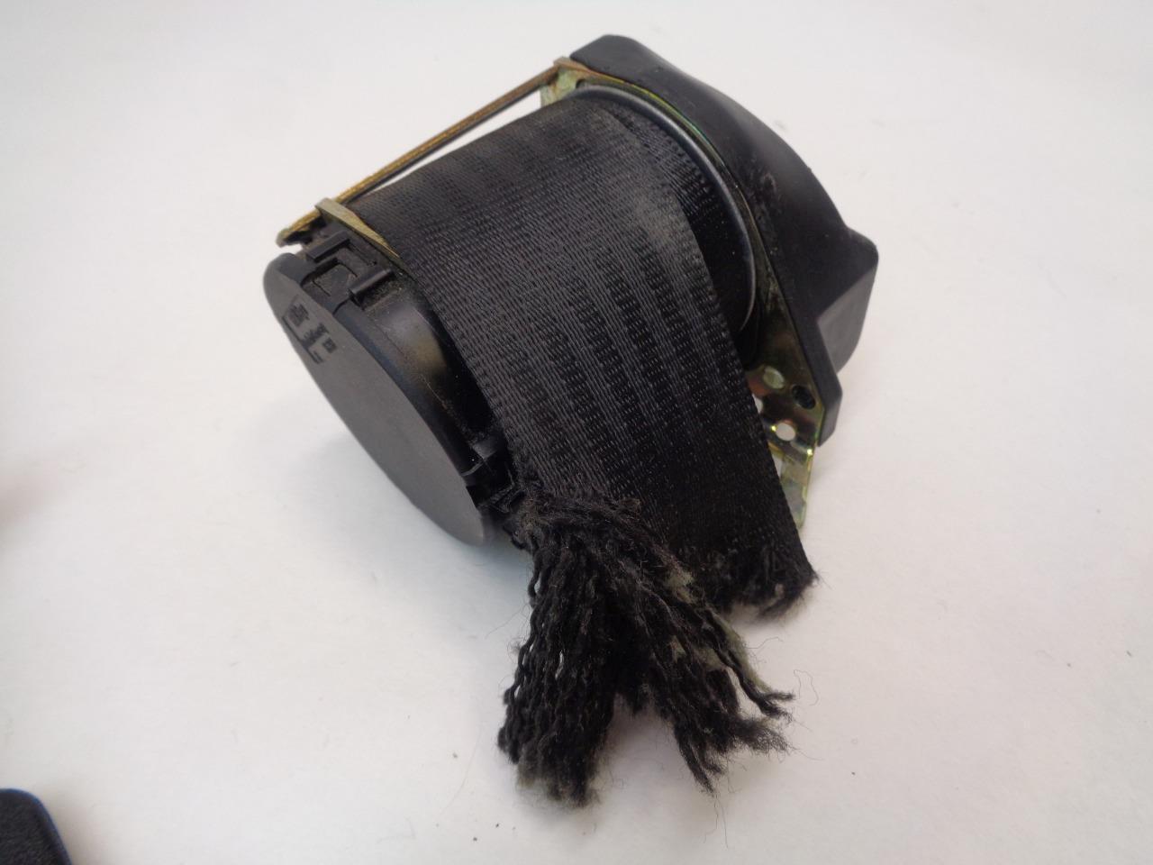 USED (DAMAGED) PORSCHE 85-89 911 964 SEATBELT 928.803.126.10  R24T1