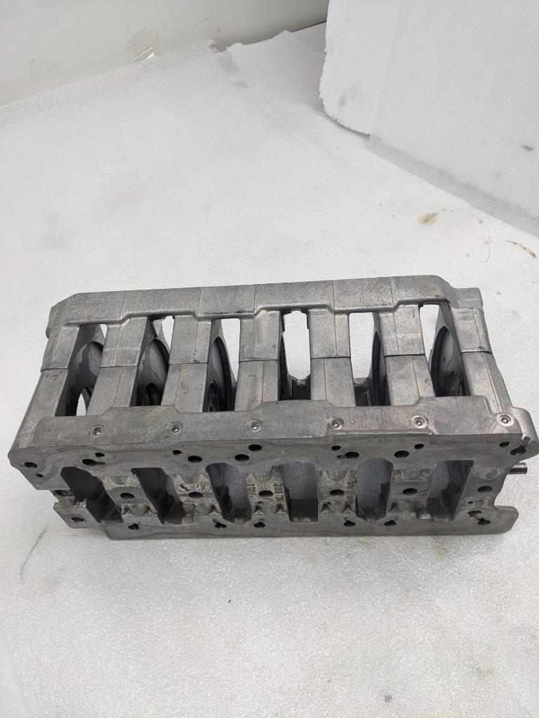 1998 PORSCHE 911 CRANKSHAFT BEARING CASE/CARRIER 9961011113R REBUILT 996BGL2