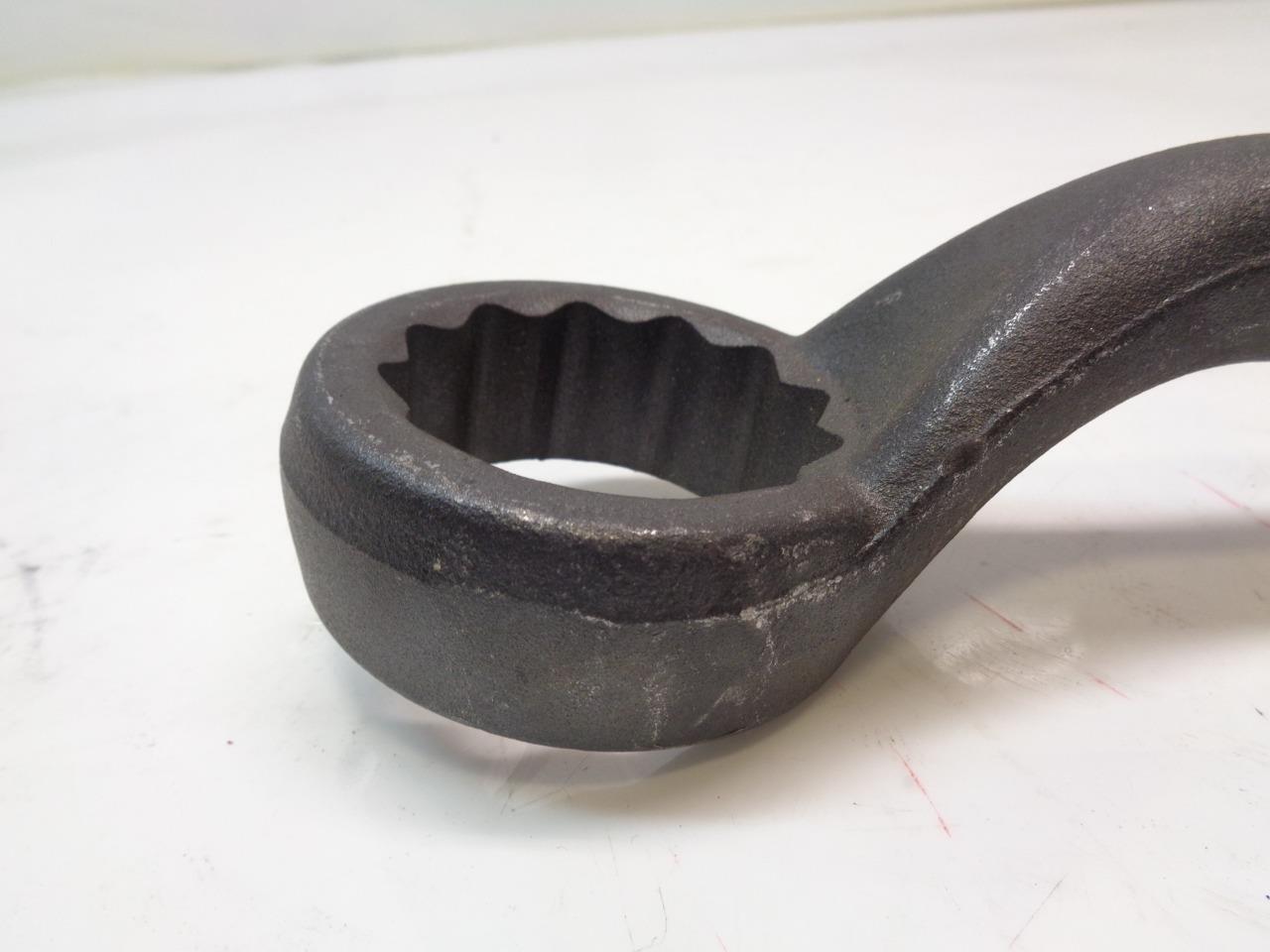 NEW PROTO 2-3/16" 12 POINT HEAVY-DUTY OFFSET STRIKING WRENCH 2635SW R22T7