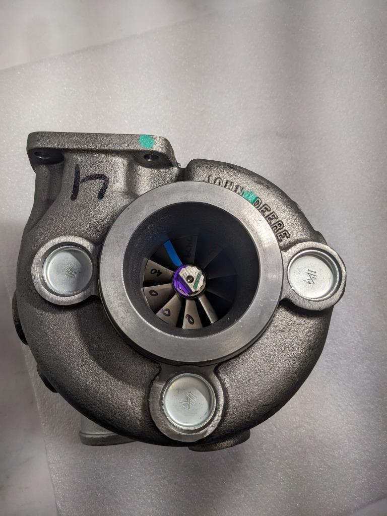 JOHN DEERE/BORGWARNER RE547699 TURBOCHARGER NEW E2