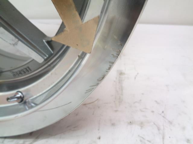 1 ROCKET TTR19886145 RACING WHEEL TTR19 ATTACK 18X8 5X120.65 USED WR