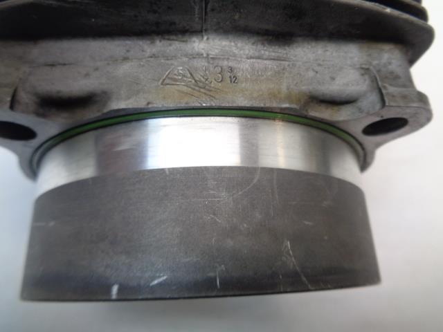 USED MAHLE PORSCHE 911 993 PISTON AND CYLINDER ASSEMBLY 100ZN8 W1 PC1 R21