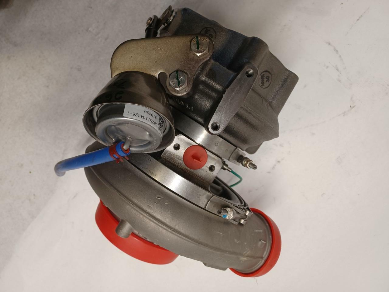 GENUINE REMANUFACTURED DETROIT DIESEL GHG14 TRUCK TURBOCHARGER RA4710967399 E2