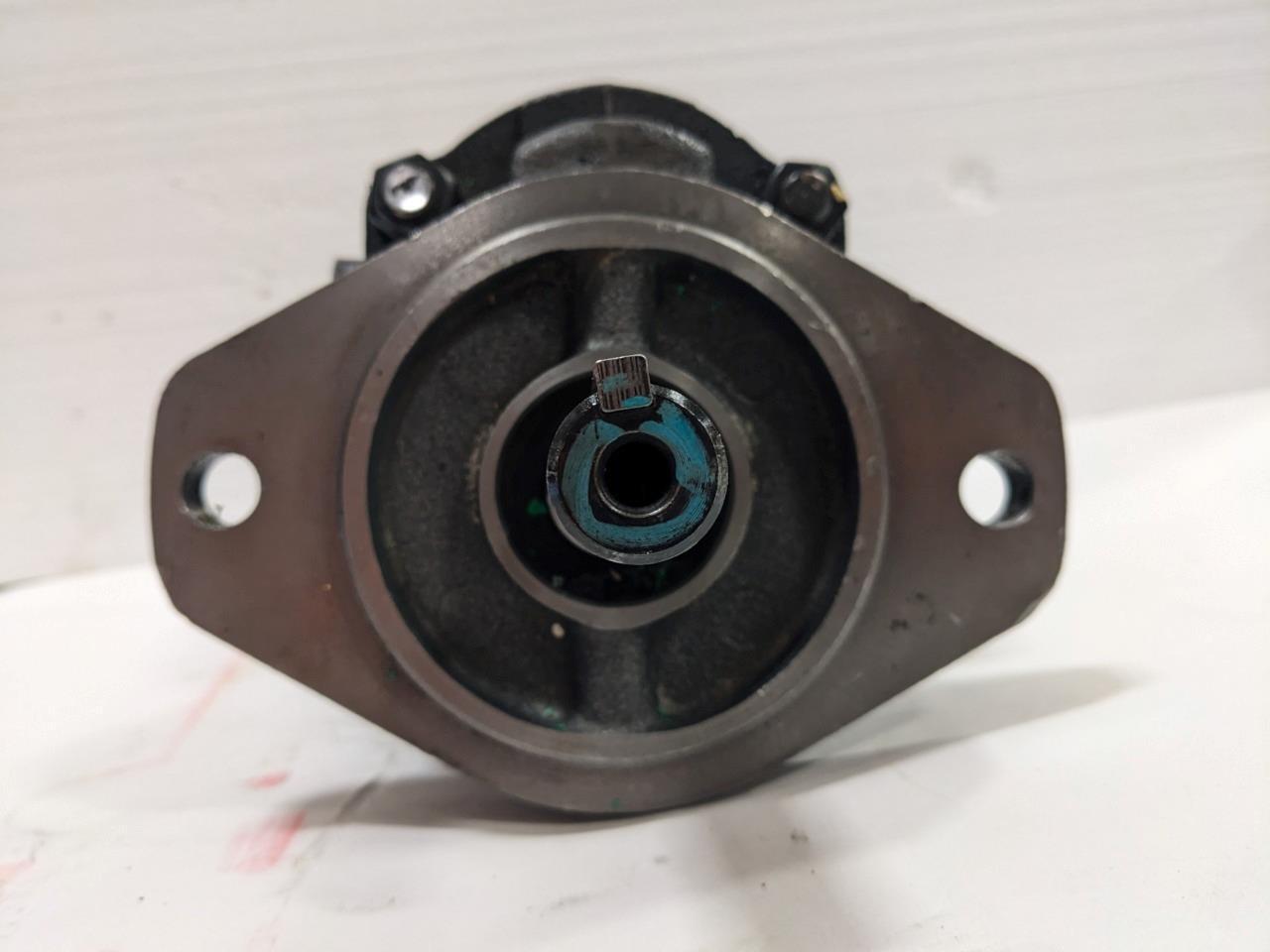 NEW PARKER 7029210075 LIGHT DUTY HYDRAULIC GEAR PUMP BSRG5