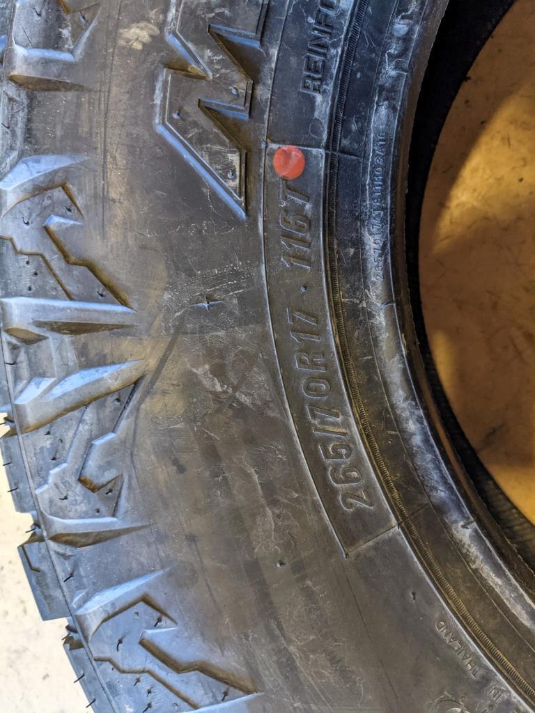 MAXXIS RAZR A/T (BSW) P 265 70 17 116T XL TIRE TP00250900 CQ1