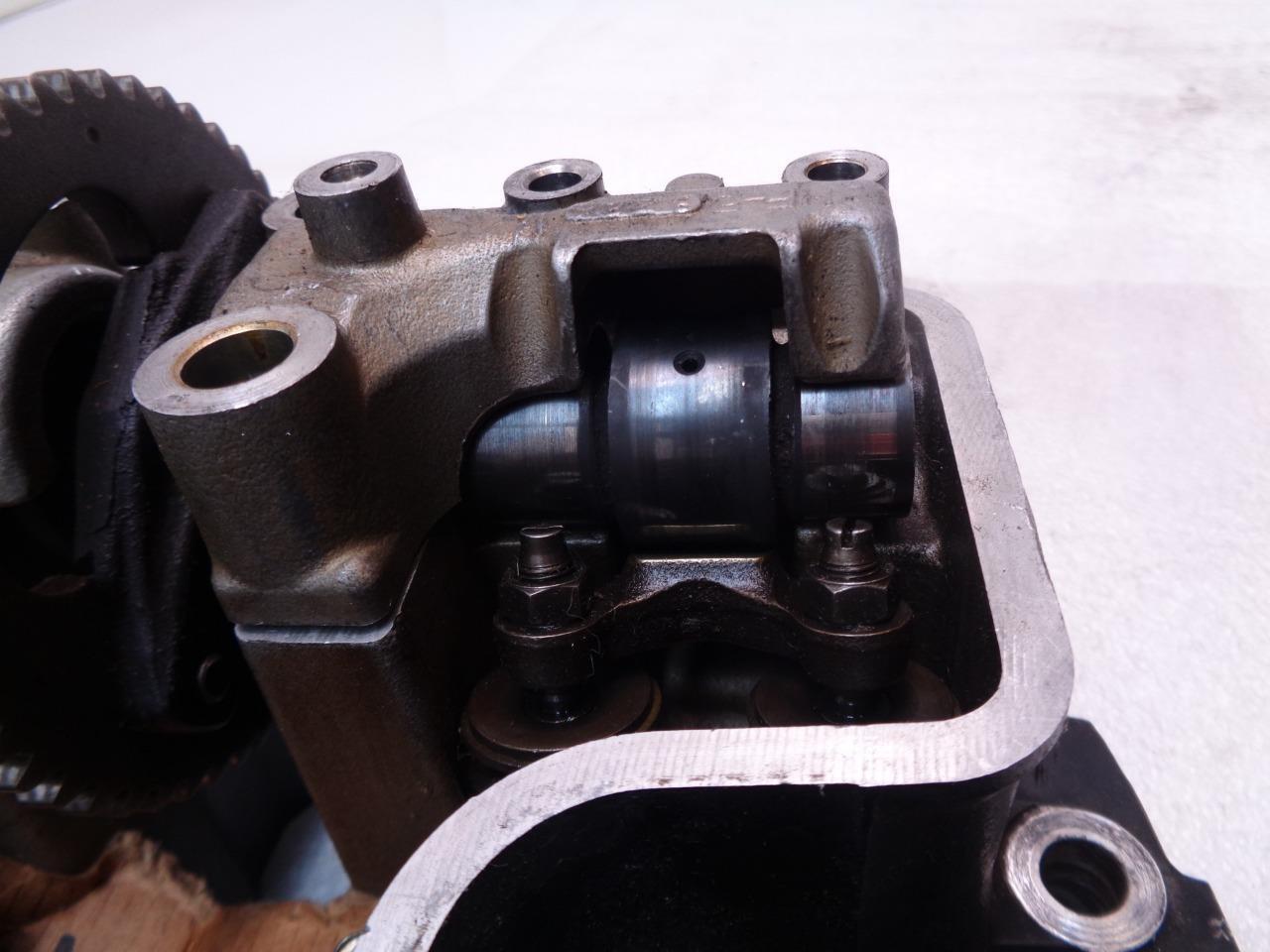 USED DAMAGED KAWASAKI NINJA 500 CYLINDER HEAD R16