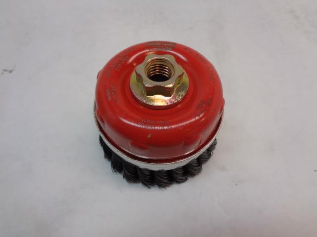1 NEW NORTON 4 IN. X 5/8 IN. 11 CARBON STEEL TWIST KNOT WIRE CUP BRUSH R29