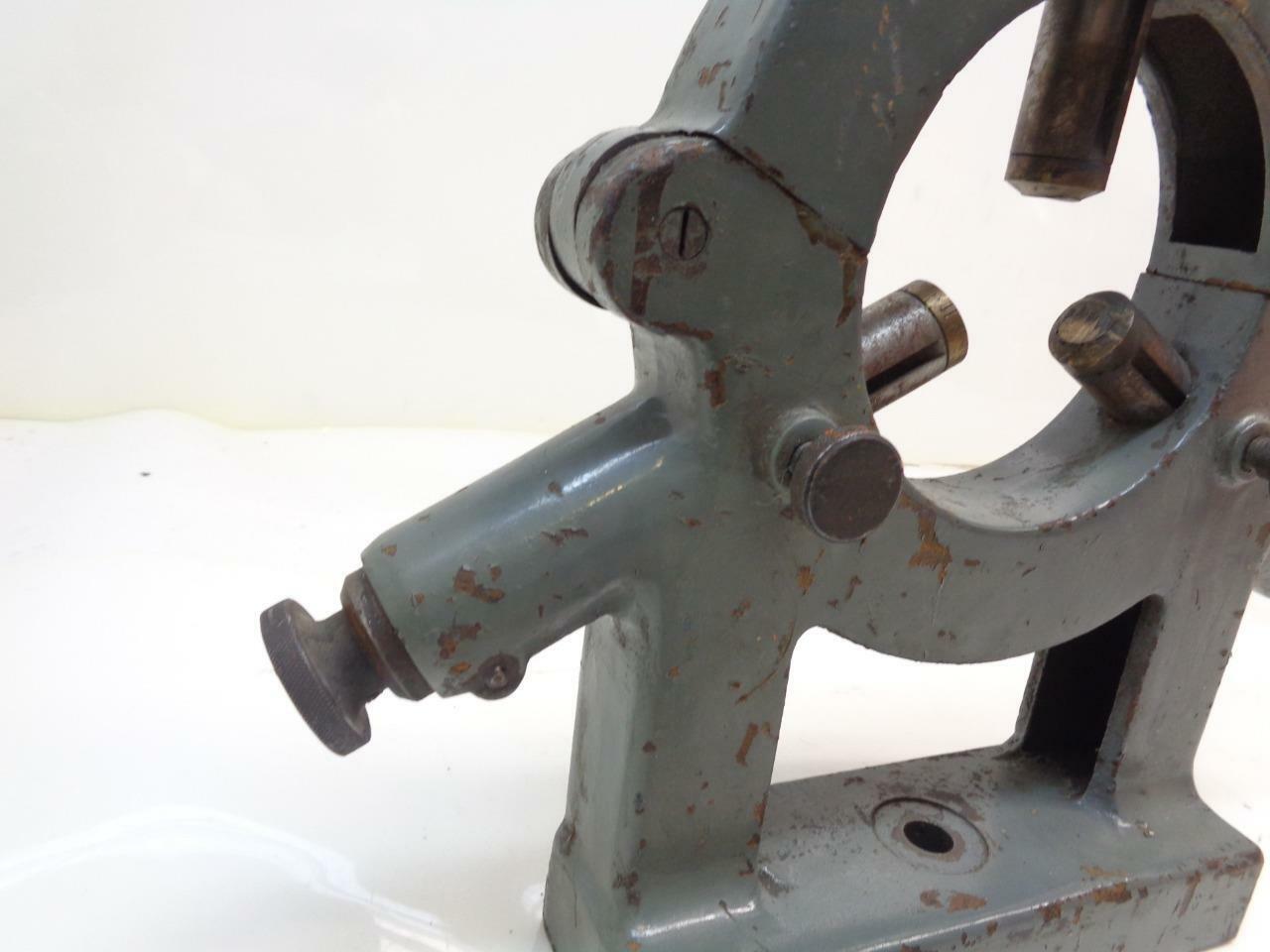 USED LATHE STEADY REST W/ LATHE FOLLOW REST 5" CAPACITY H1