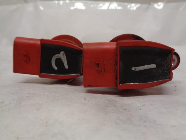 USED PAIR BERU IGNITION COILS PORSCHE CAYENNE 4.8L ZSE 042 948 602 104 10 R20T8