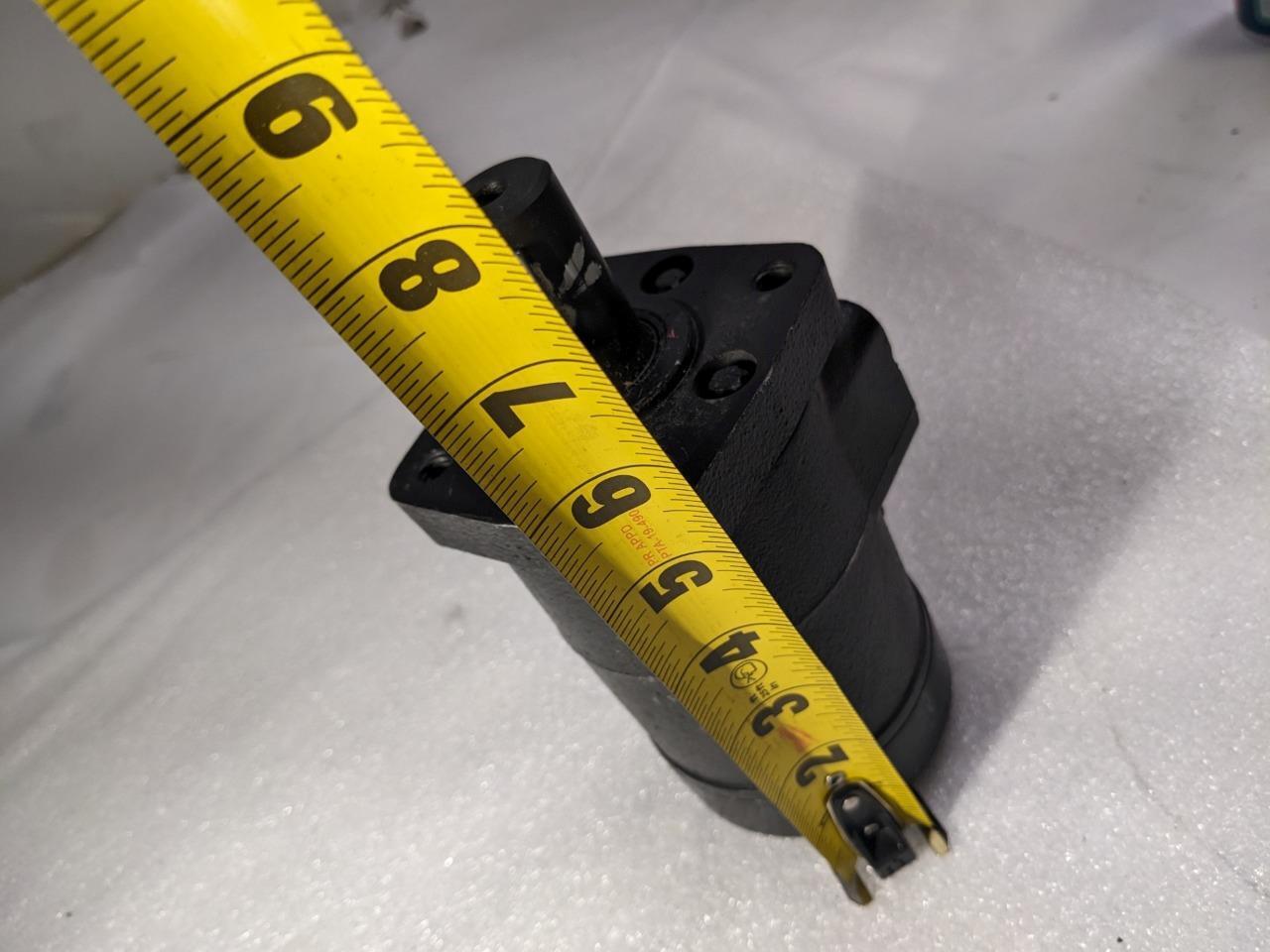 EATON CHER-LYNN CAST IRON 4 BOLT SPOOL GEROLER 101-1003-009 USED R15