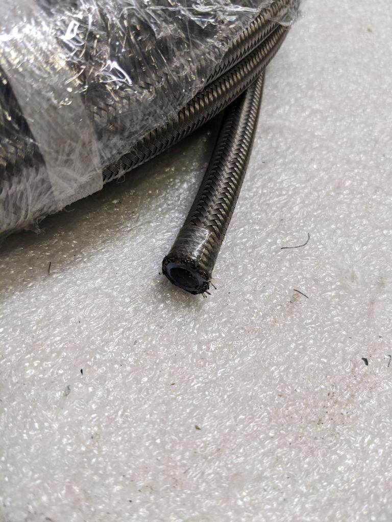 UNBRANDED BRAIDED 100' METAL HOSE 5/16" ID 7/16" OD W/ PLASTIC TUBING NEW R3T3