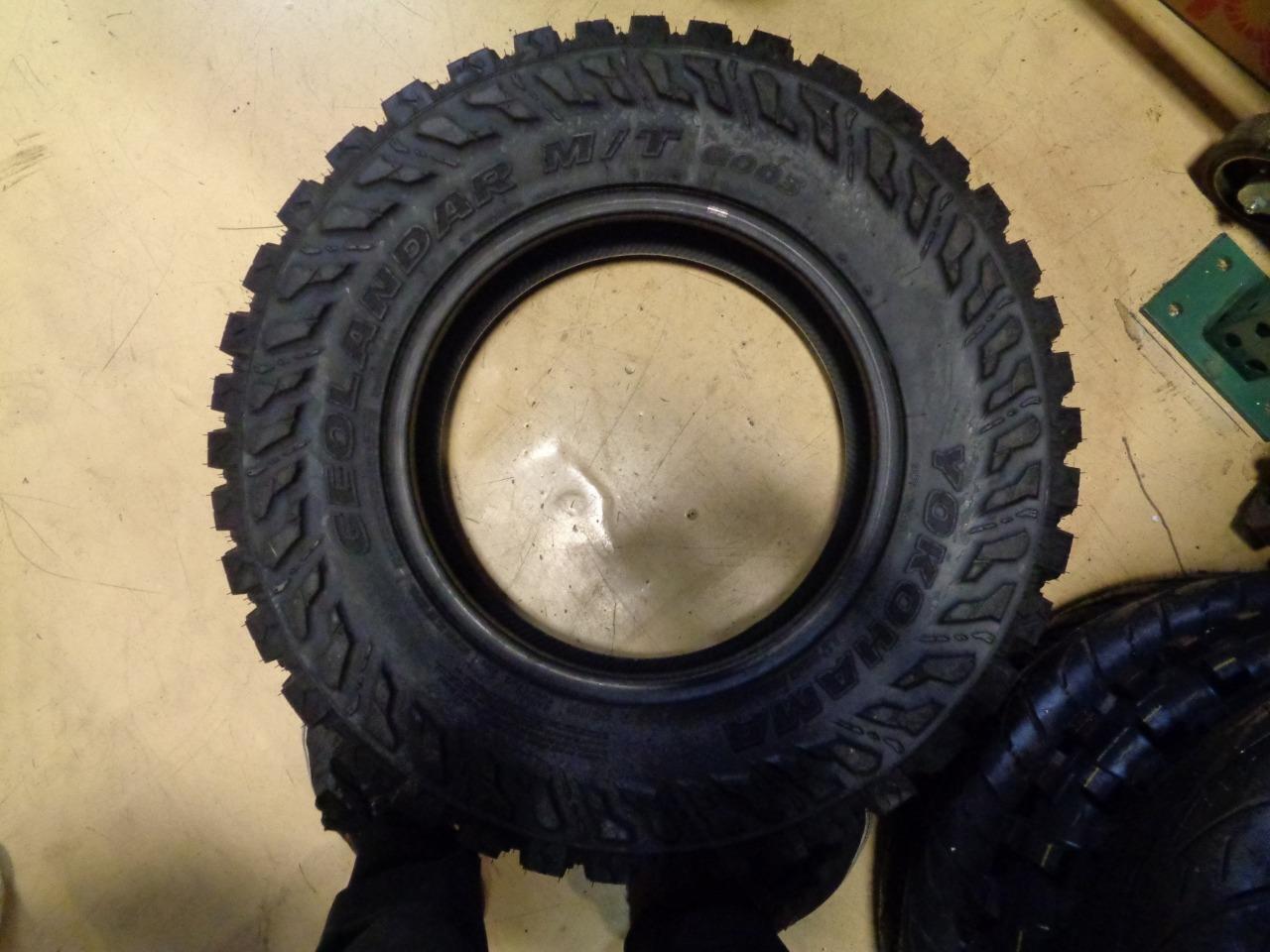 1 NEW YOKOHAMA GEOLANDAR MT G003 235 80 17 120/117Q LRE TIRE 110133321 BQ2