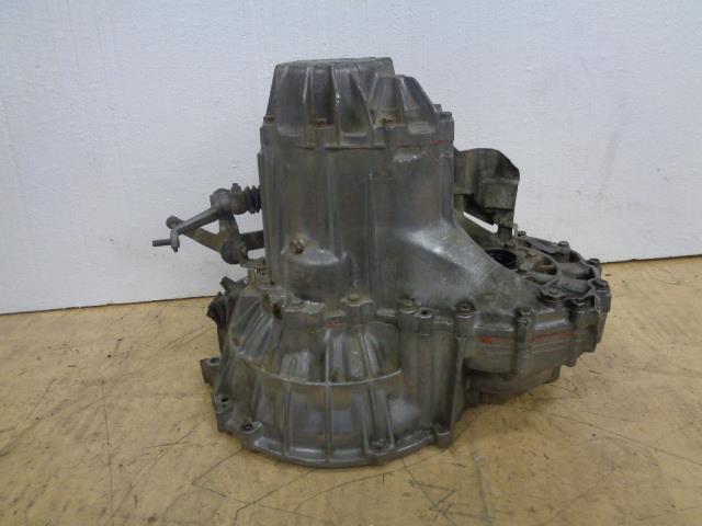 USED GENUINE TOYOTA COROLLA AE80 TRANSMISSION BSRG9