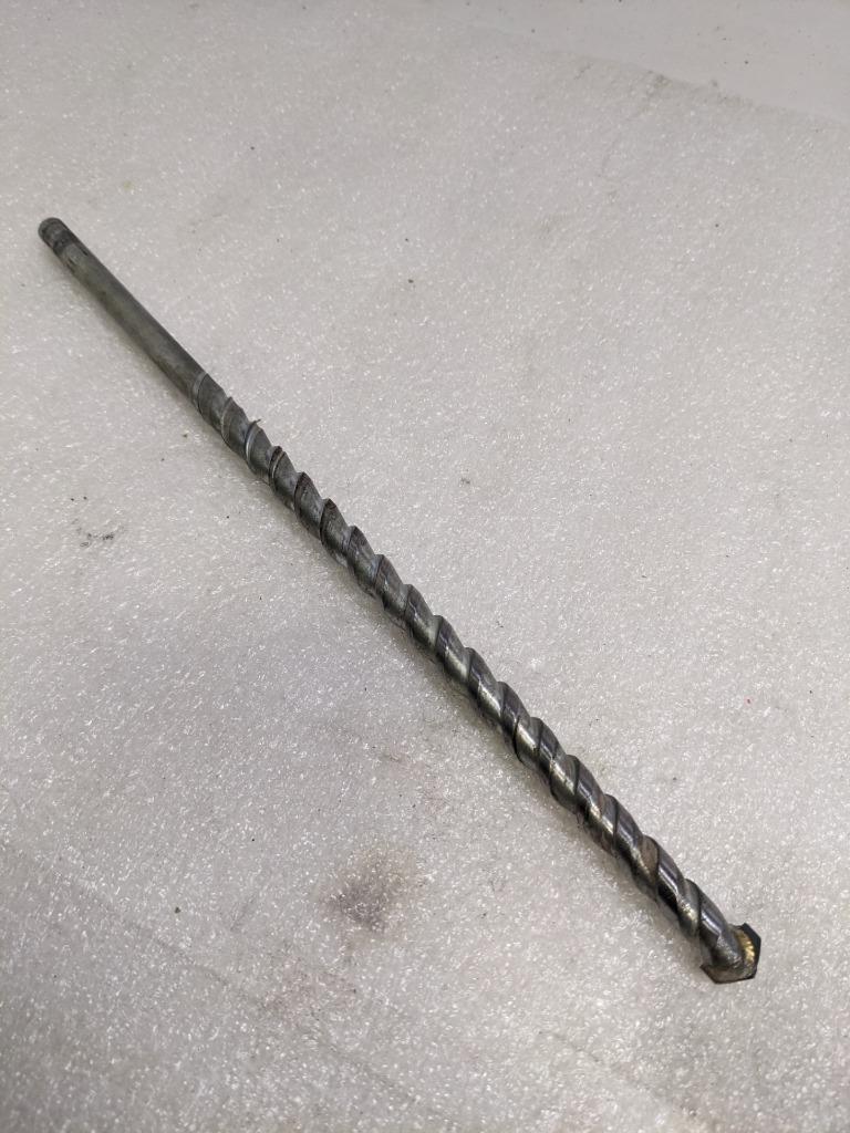 UNBRANDED STAINLESS STEEL DRILL BIT 1/2" X 12" CARBIDE TIP USED R22T2