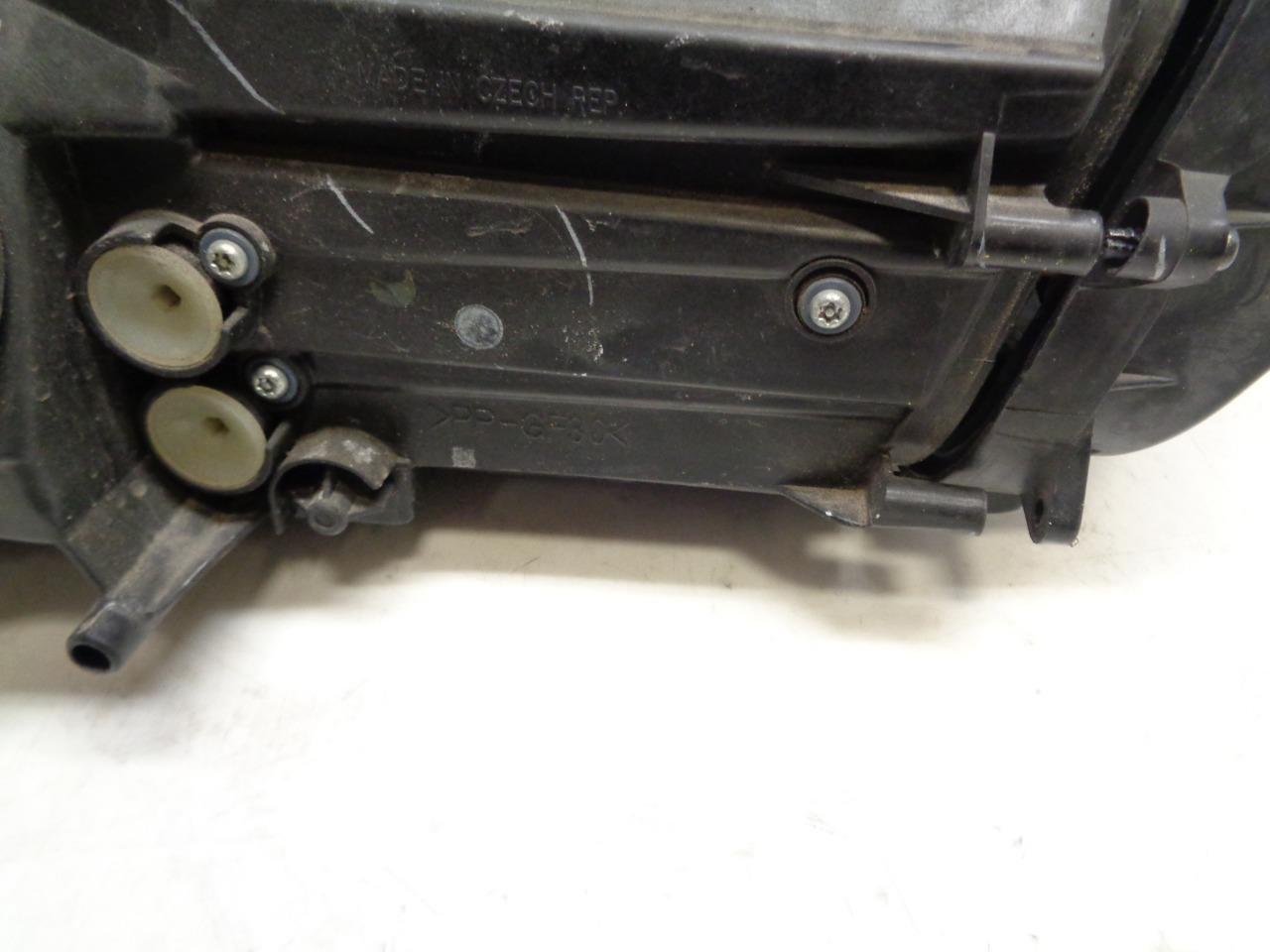 USED GENUINE 987 PORSCHE XENON RIGHT HEADLIGHT 987 631 158 23 SR