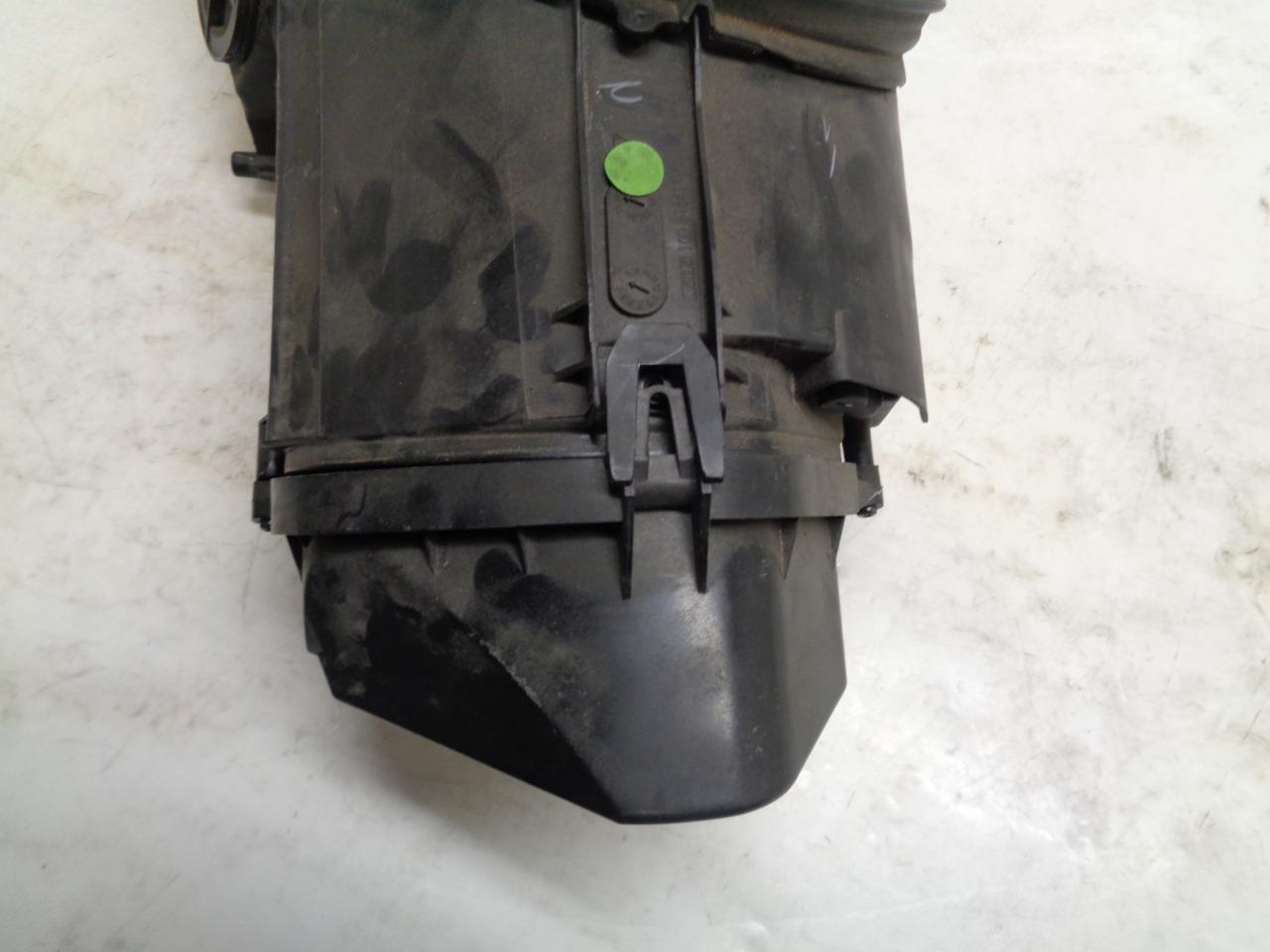 USED GENUINE 987 PORSCHE XENON RIGHT HEADLIGHT 987 631 158 23 SR