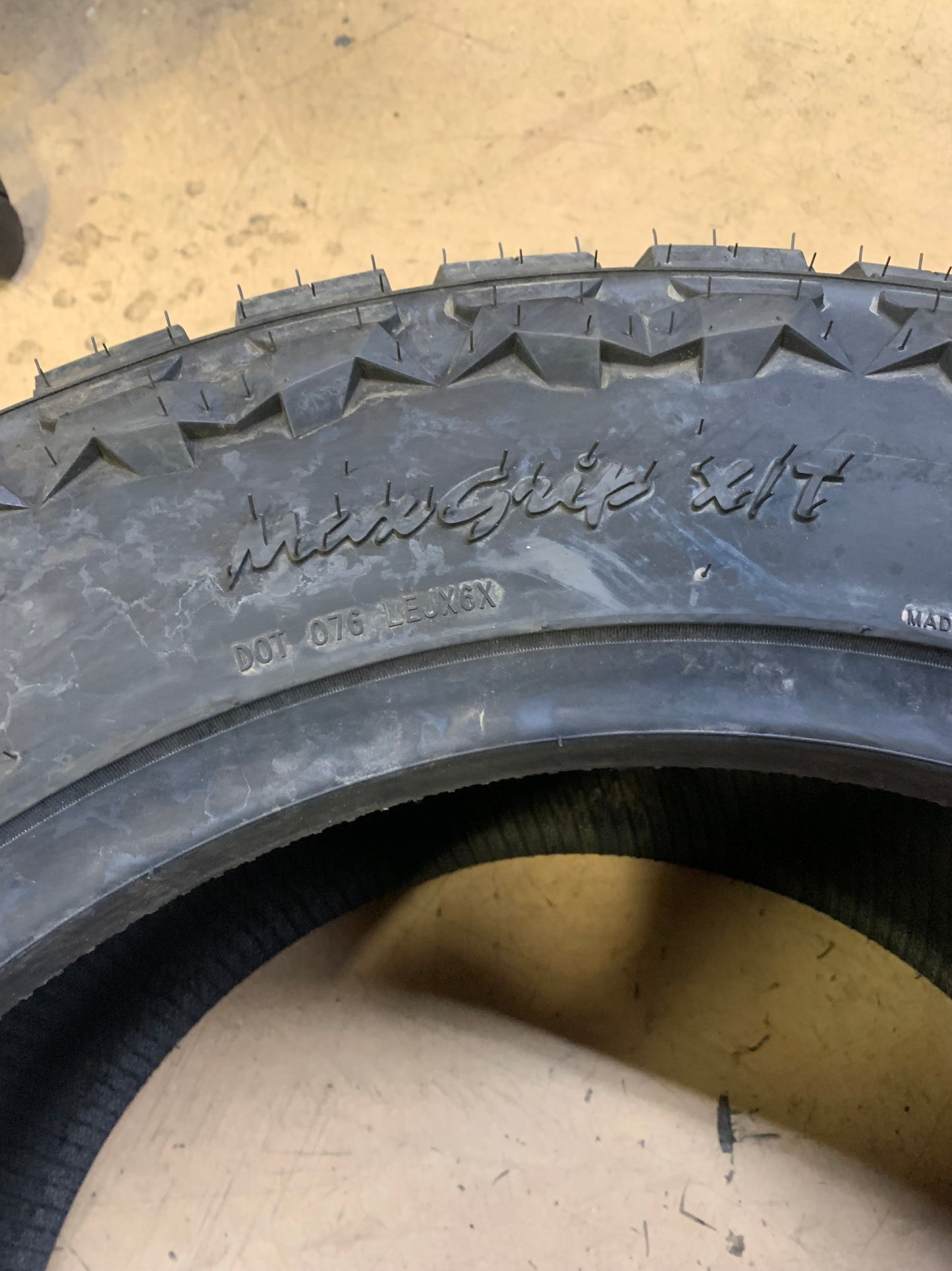GRIPMAX MAXGRIP X/T BSW LT 33 12.5 20 119S 12 PLY EXTREME TERRAIN TIRE NA1672689