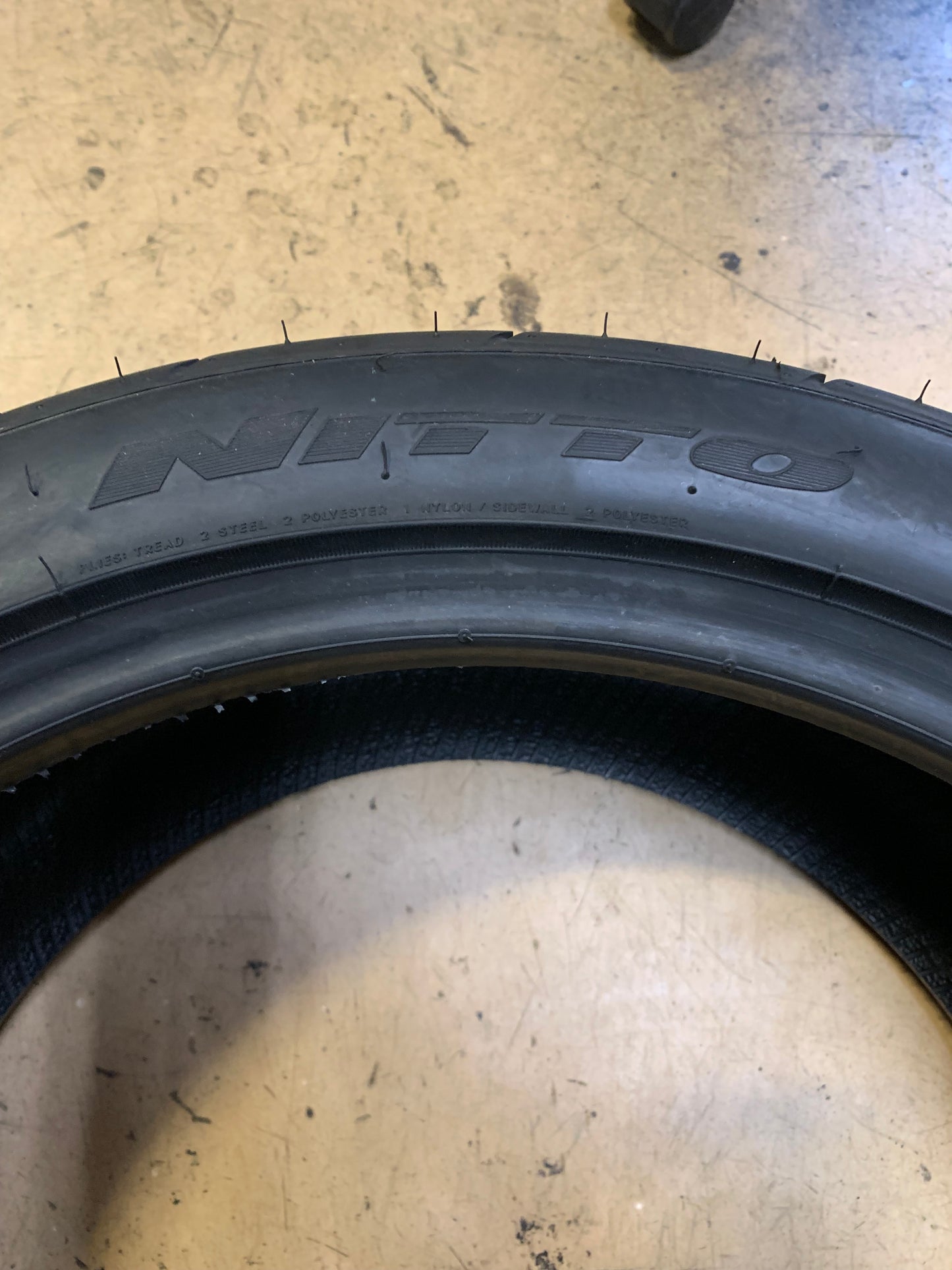 NITTO NEO GEN BSW P  245 40 18 97W ALL SEASON TIRE 185250