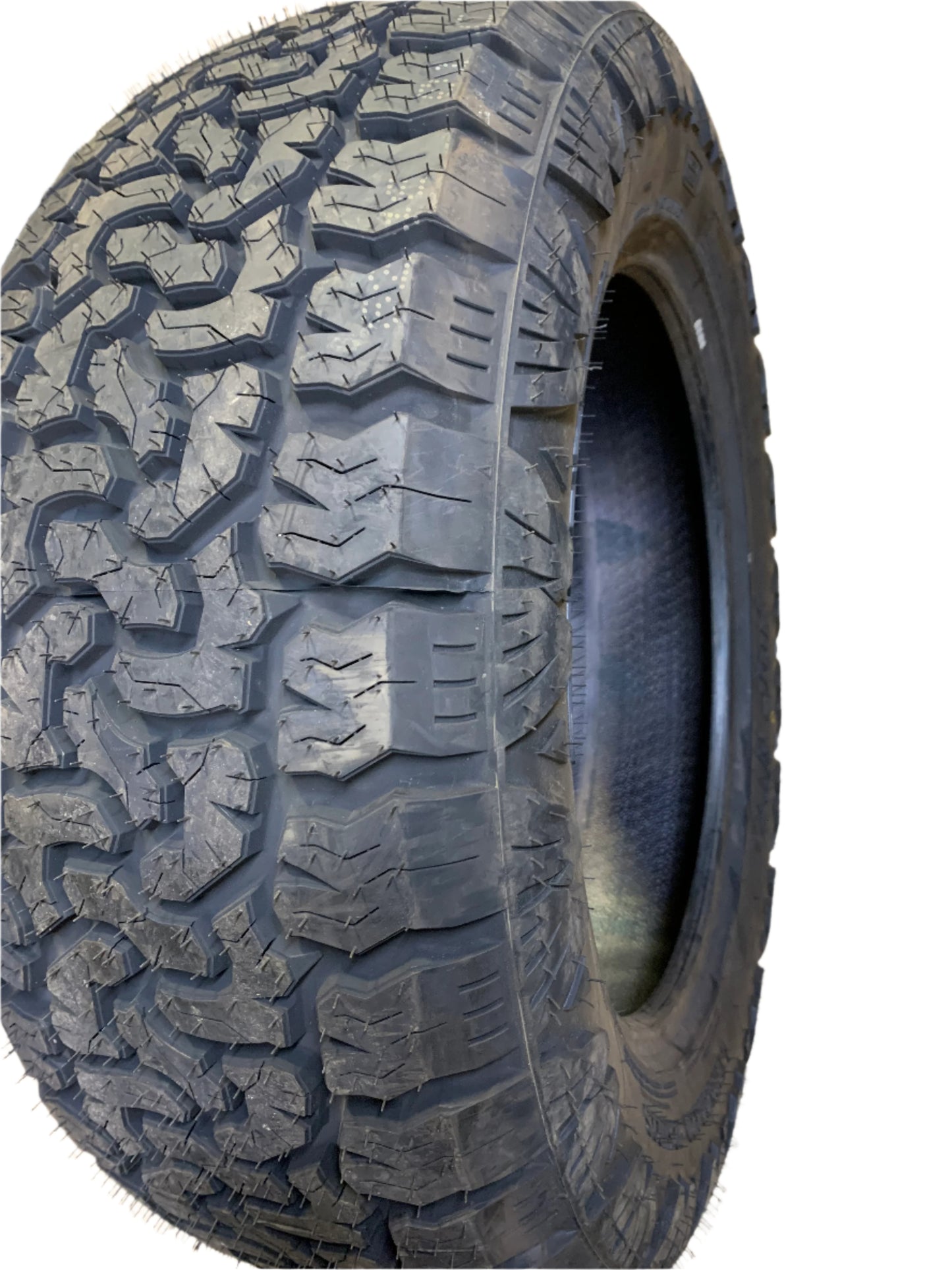 AMP TERRAIN PRO A/T P BSW LT 285 60 20 125/122S 10PLY ALL TERRAIN TIRE 2856020AMPCA2