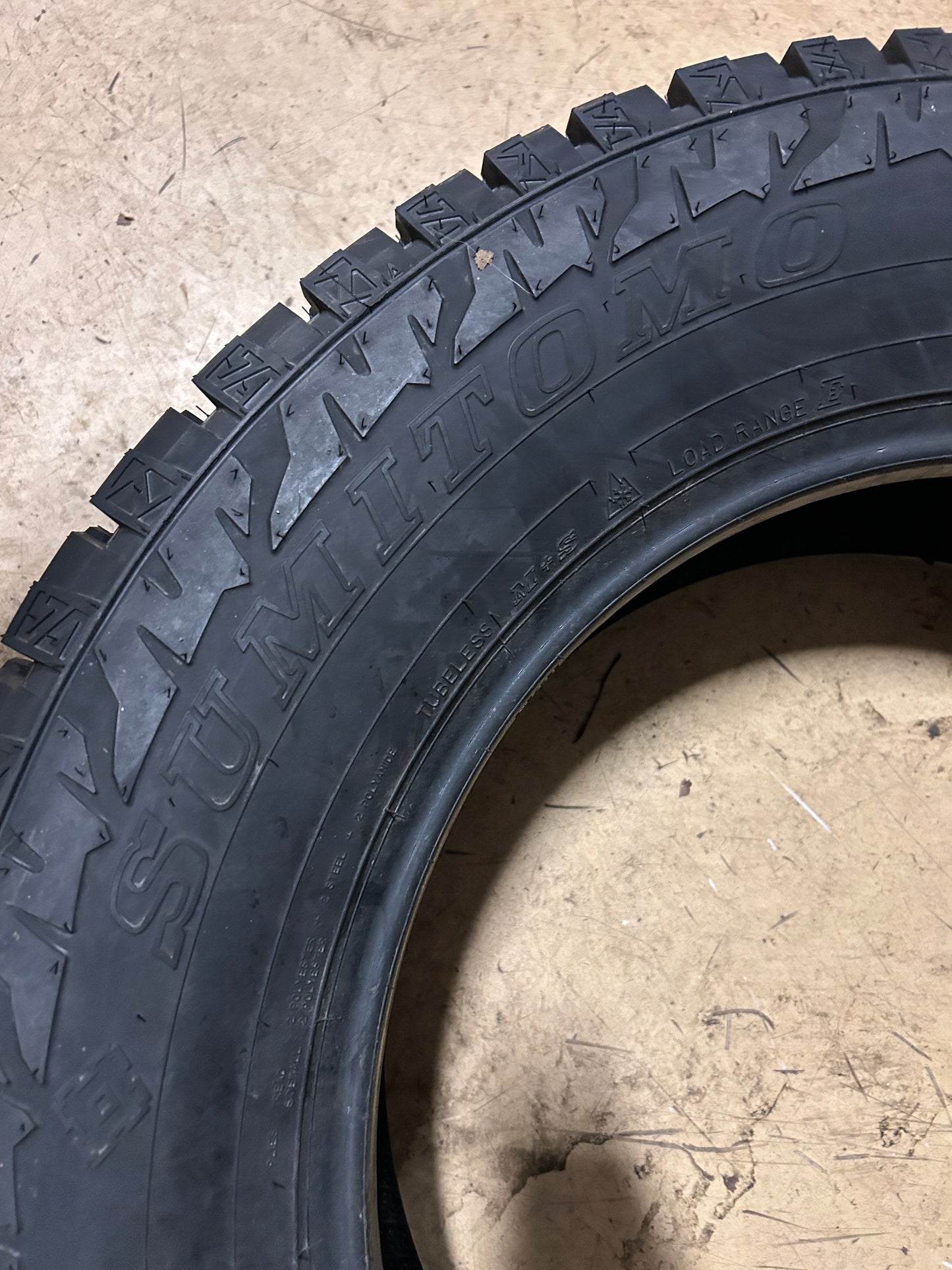 SUMITOMO ENCOUNTER AT BSW LT 275 65 20 126/123S 10PLY ALL TERRAIN TIRE ATH43