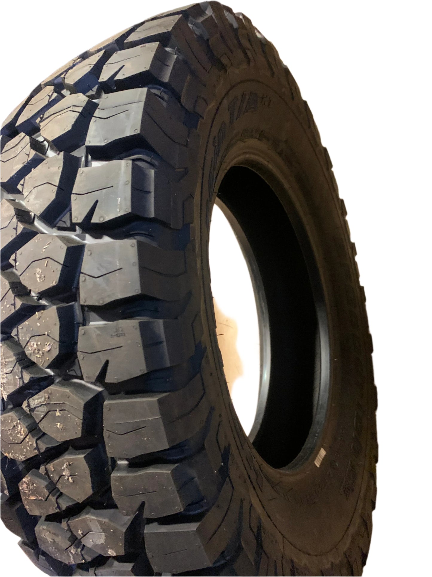 BFGOODRICH HD-TERRAIN T/A KT LT 245 75 17 121/118Q 10 PLY ALL SEASON TIRE 35634