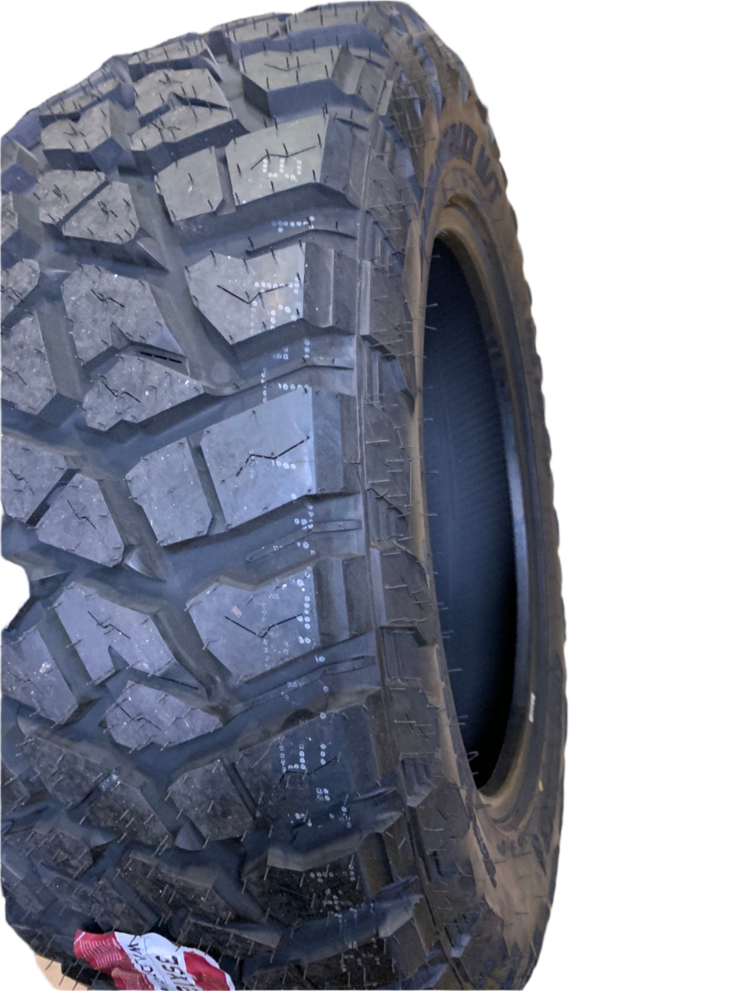 2 LANDSPIDER WILDTRAXX M/T BSW LT 35 12.5 20 121Q 10PLY MUD TERRAIN TIRE EMT018