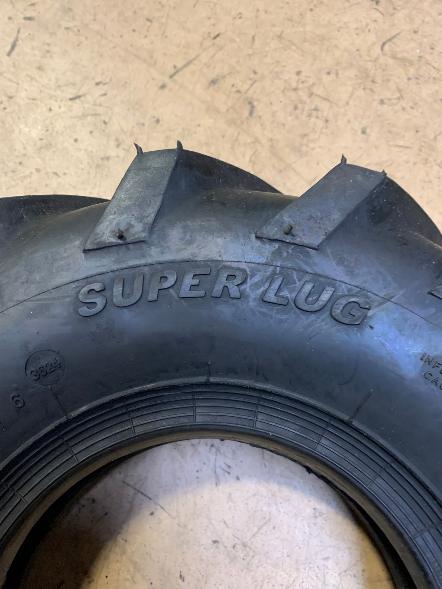 CARISLE SUPER LUG 41A4 BSW AT 14 4.5 6 2PLY ATV/UTV TIRE 5100251