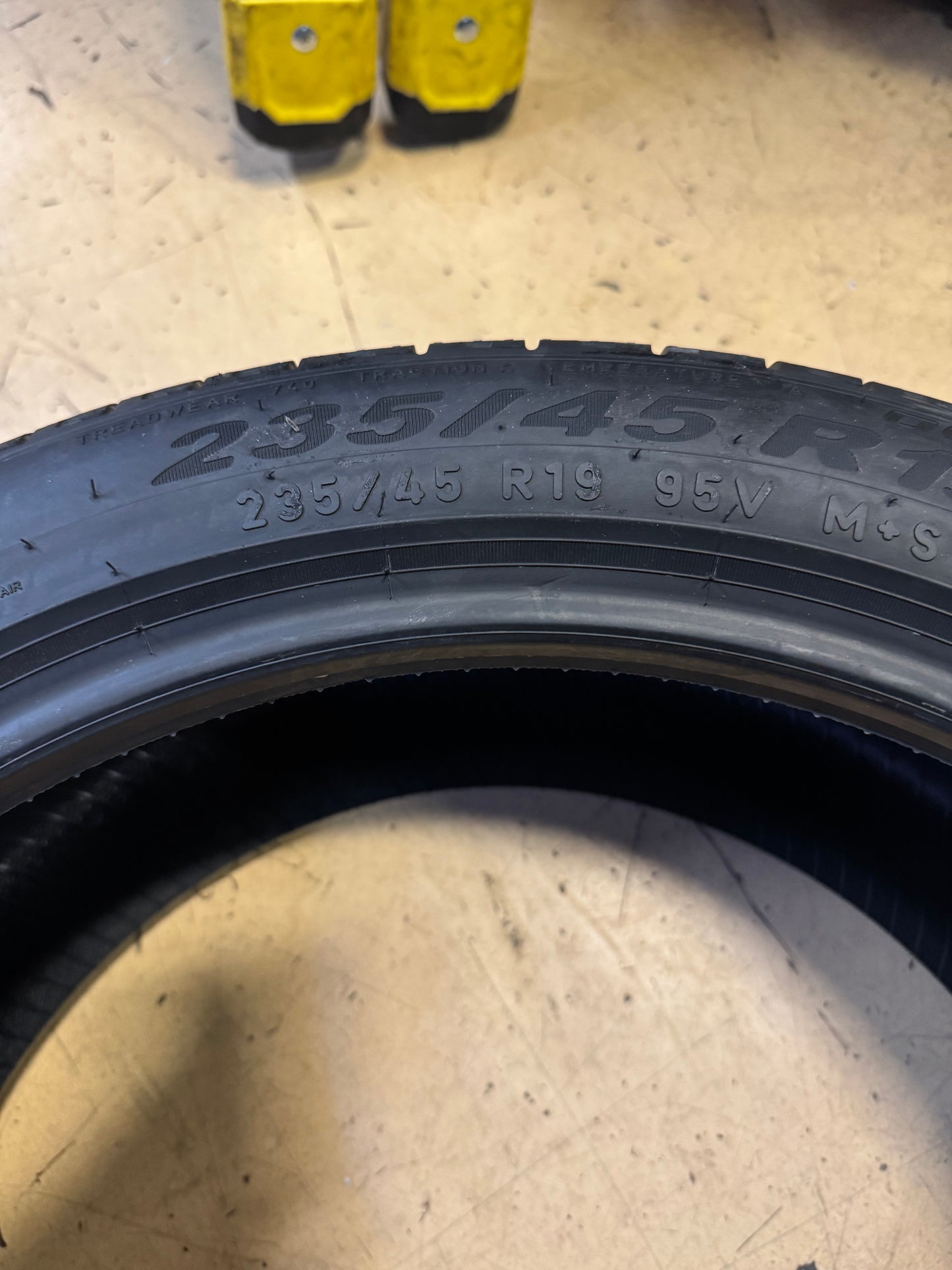 2 NOS PIRELLI SCORPION STRADA ALL SEASON BSW P 235 45 19 95V TIRE 3520900