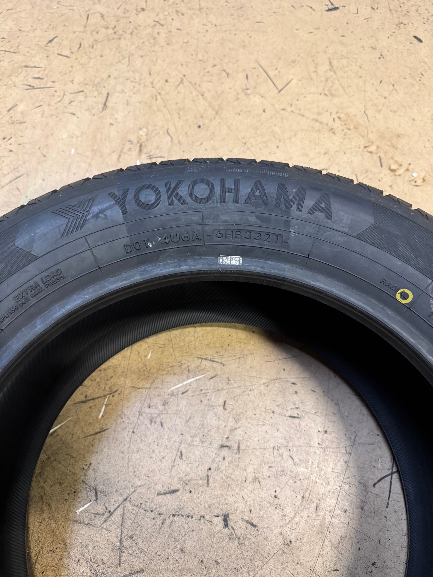 2 NOS YOKOHAMA AVID ASCEND GT BSW P 225 55 16 99V XL ALL SEASON TIRE 110132753