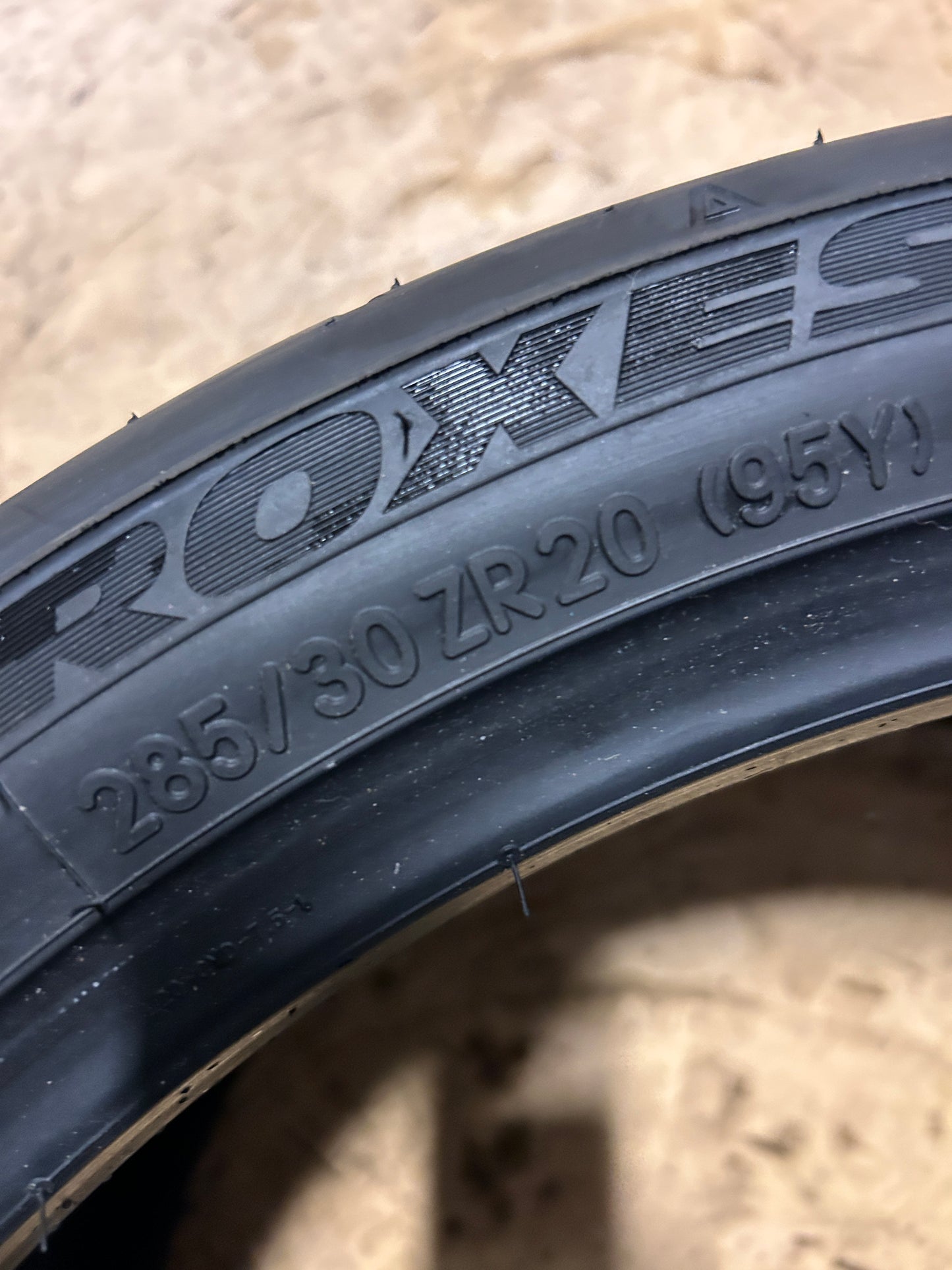 TOYO PROXES R888R BSW P 285 30 20 95Y TRACK COMPETITION TIRE 104560