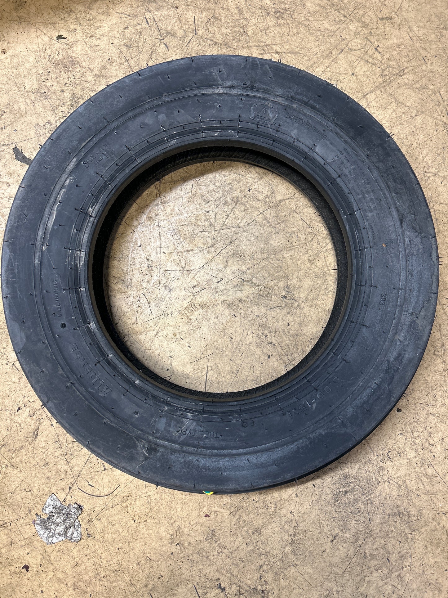ALLIANCE 303 3 RIB BSW 5 15 4 PLY FARM TIRE 30301108
