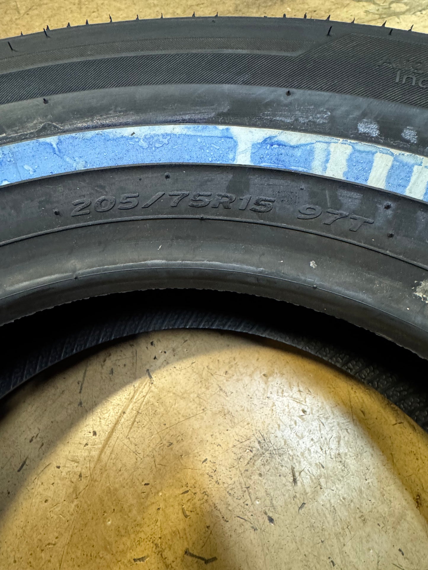 HANKOOK KINERGY ST H735 NWW P 205 75 15 97T ALL SEASON TIRE 1024737