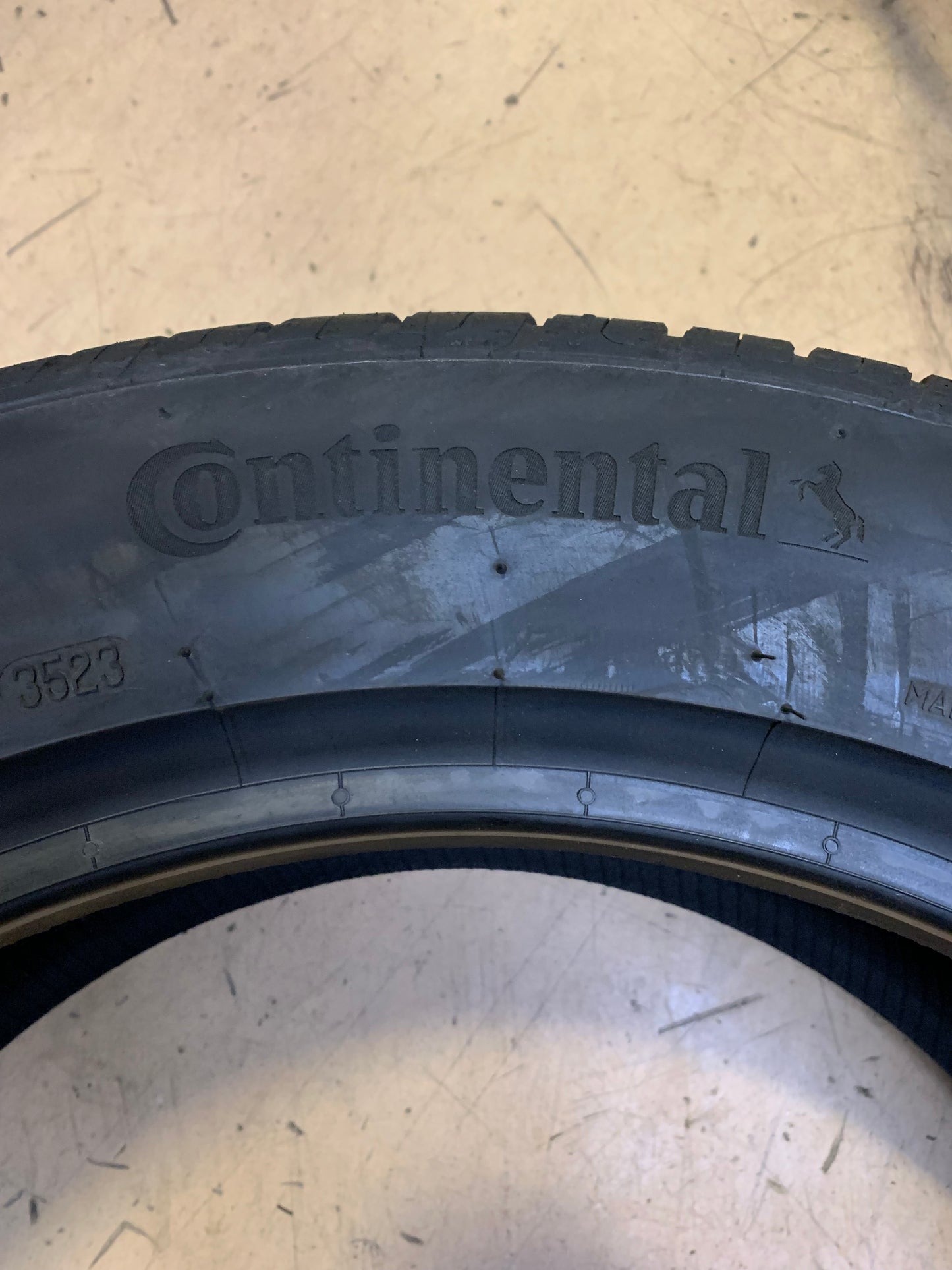 CONTINENTAL PURECONTACT LS BSW P 235 50 18 97V ALL SEASON TIRE 15508770000