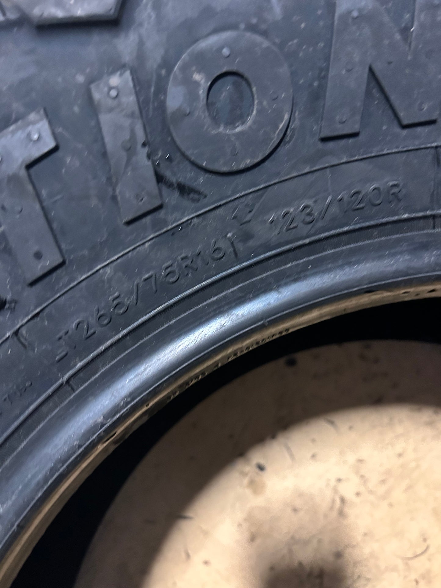 NATIONAL COMMANDO A/T 4S LT 265 75 16 123/120R 10PLY ALL TERRAIN TIRE NLT39