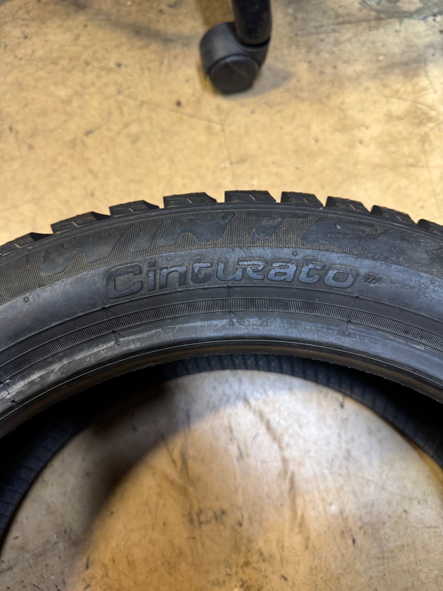 NOS PIRELLI WINTER CINTURATO BSW P 185 50 16 81T TIRE 26880