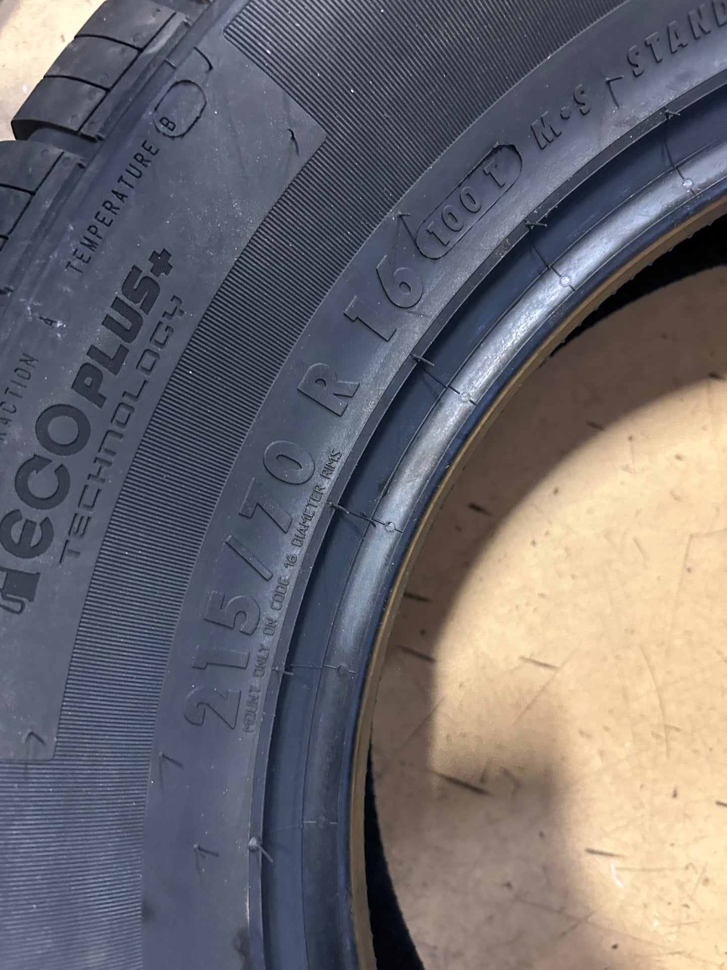CONTINENTAL CROSSCONTACT LX25 P 215 70 16 100T ALL SEASON TIRE 15571310000
