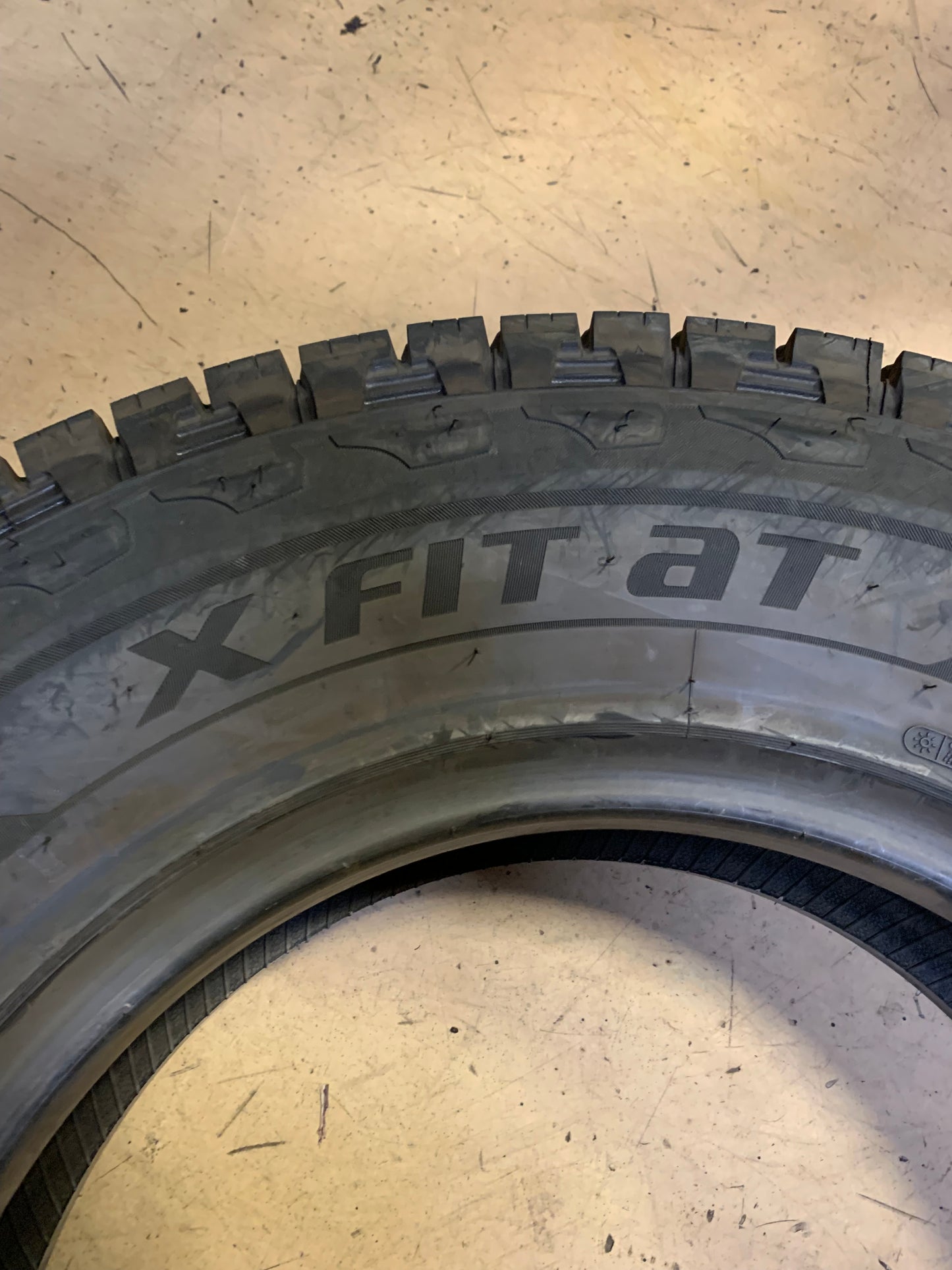 LAUFENN X FIT AT LC01 BSW LT 245 75 17 121/118S 10 PLY ALL TERRAIN TIRE 2020166