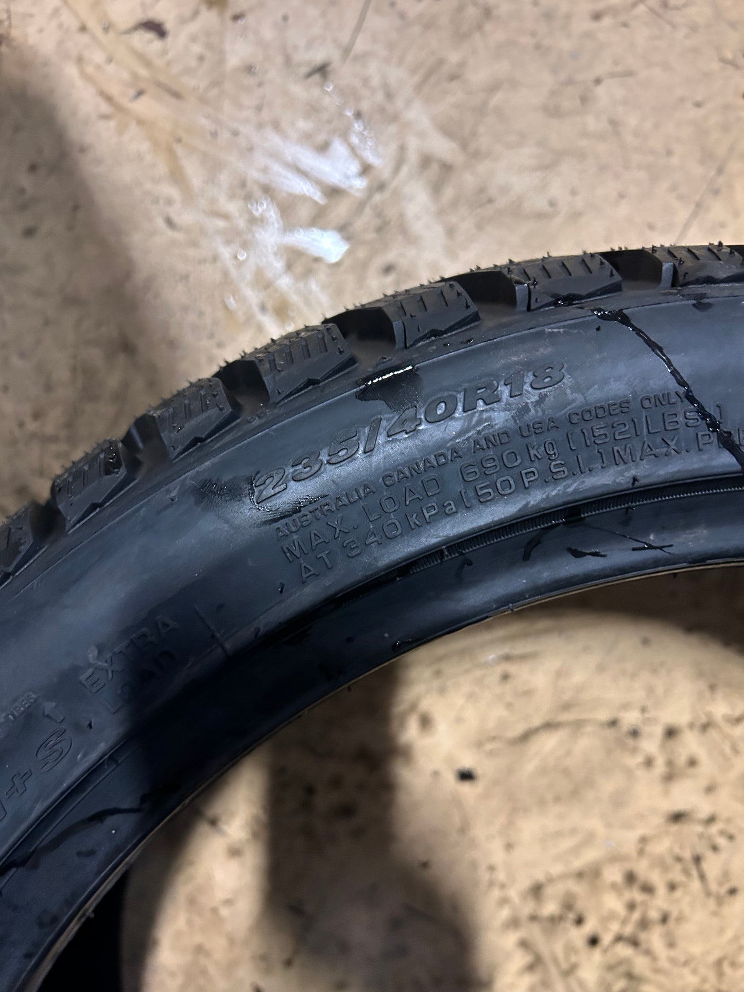 NEXEN WINGUARD WINSPIKE 3 BSW P 235 40 18 95T XL WINTER TIRE 18419NXK