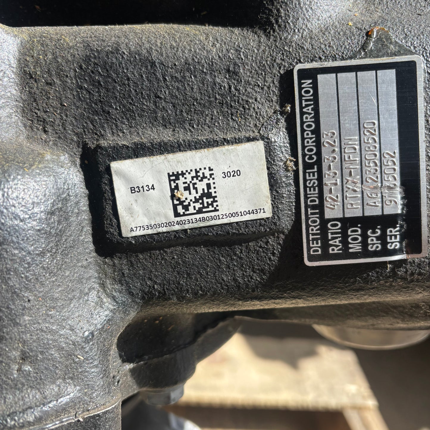 DETROIT DIESEL MODEL RTXX-BFDN RT390 42/13 SP W.DCDL 4-PIN HV20 RATIO 3.23 FRIEGHT SHIPPING